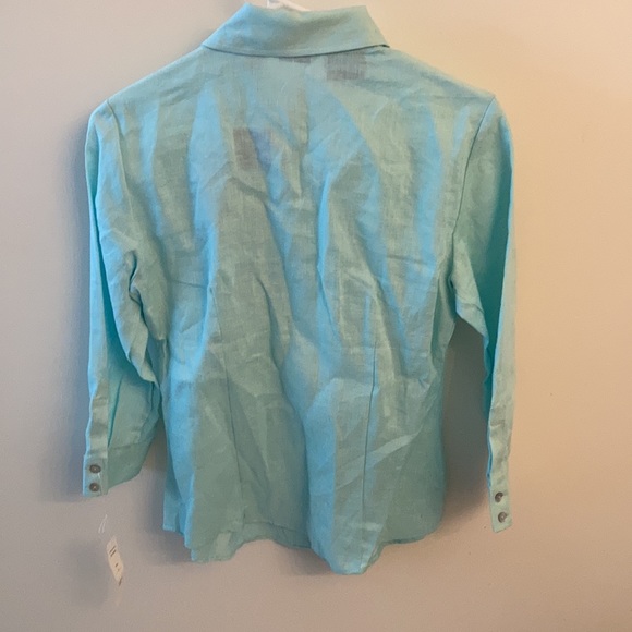 NWT Irish Linen Button Down Blouse W/Floral Design - Picture 7 of 10